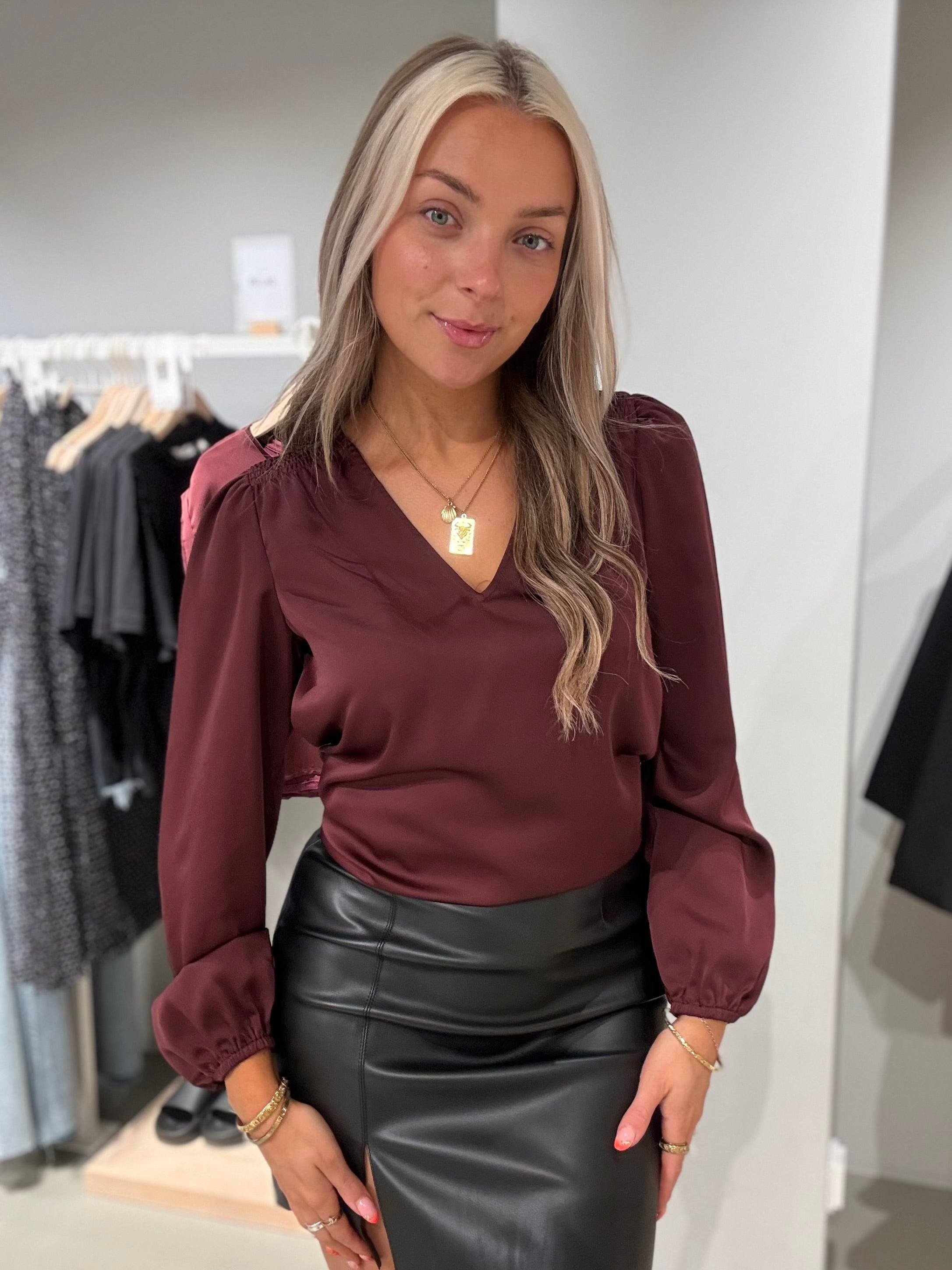 VIELLETTE Top - Port Royale